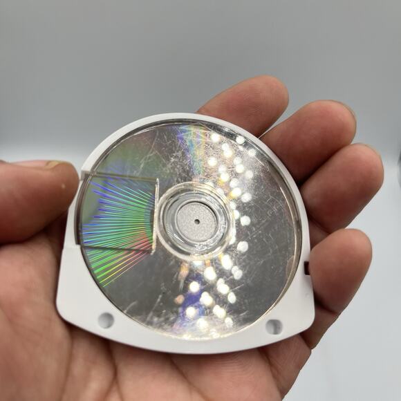 Kick Ass Movie PSP Sony PlayStation Portable (2009) UMD Tested DISC ONLY - Picture 4 of 5